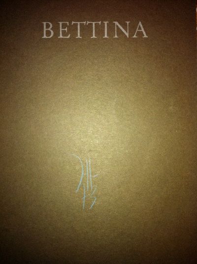 Janssen, Bettina.