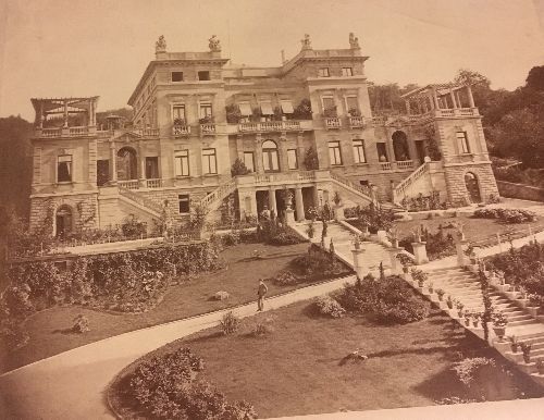 Fotografie der Villa Siegle in Stuttgart.