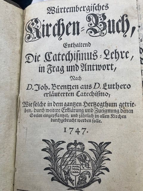 Würtembergisches Kirchen-Buch, Enthaltend Die Catechisimus-Lehre, in Frag und An