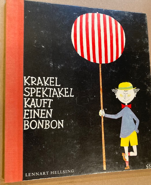 Hellsing, Krakel Spektakel kauft einen Bonbon.